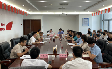 廈門15家網(wǎng)約車平臺企業(yè)簽訂自律公約 倡導(dǎo)“良性競爭”“依法經(jīng)營”